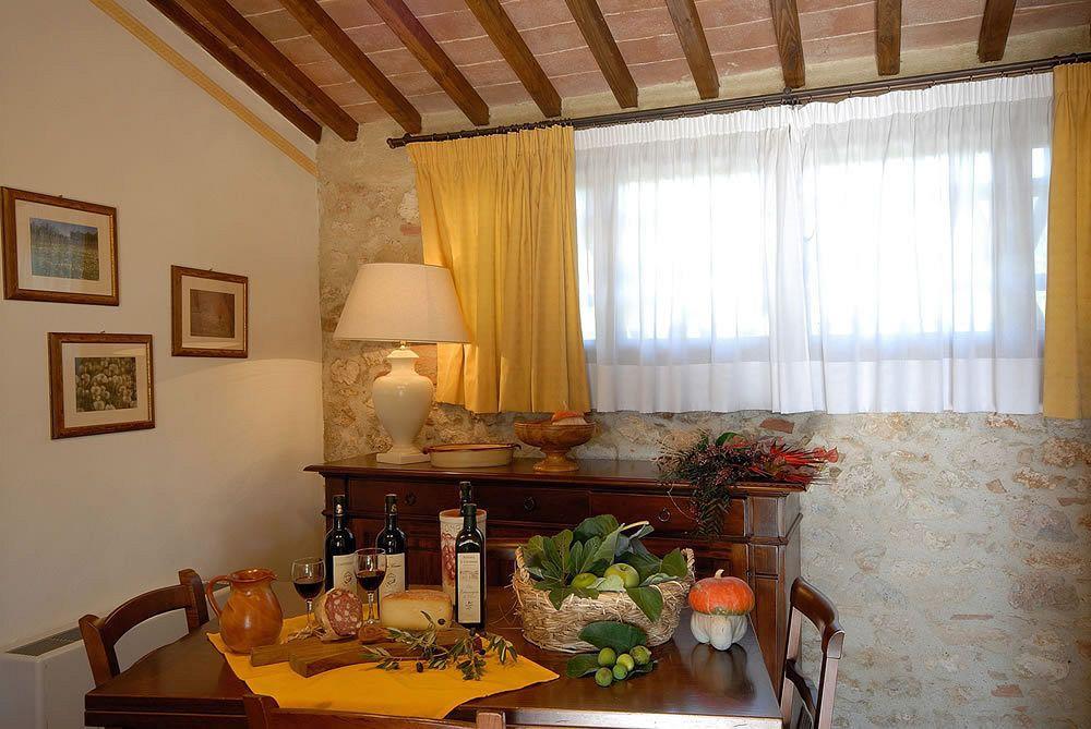 Il Colombaio, Siena -Appartamenti E Camere- Isola d'Arbia Экстерьер фото